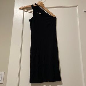 Skims one shoulder dress, black, size m, never worn